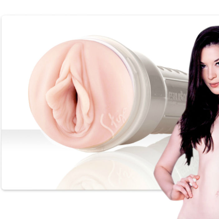 Fleshlight Girls Stoya Destroya miesten seksilelu, realistinen seksiväline, kuvassa näkyvä yksityiskohtainen sisäosaratkaisu.