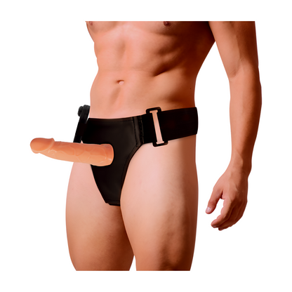 Miehen penisjätke Strap-On William 17cm, HARNESS ATTRACTION miesten seksilelu, realistinen muoto ja säädettävä hihna.